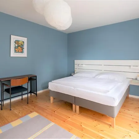 Familienfreundlich - Farbenfroh - Aussergewoehnlich Apartment *