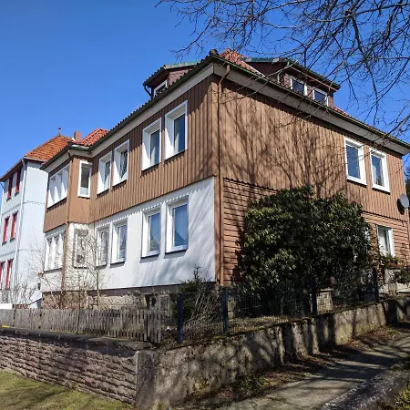 Familienfreundlich - Farbenfroh - Aussergewoehnlich Apartment